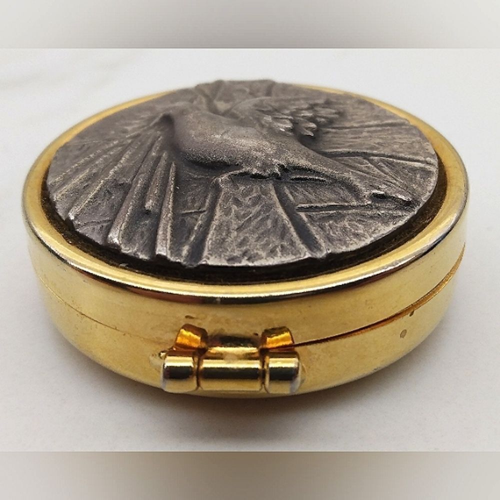 Pyx Holy Communion Brass Pewter Peace Dove - Picture 5 of 13